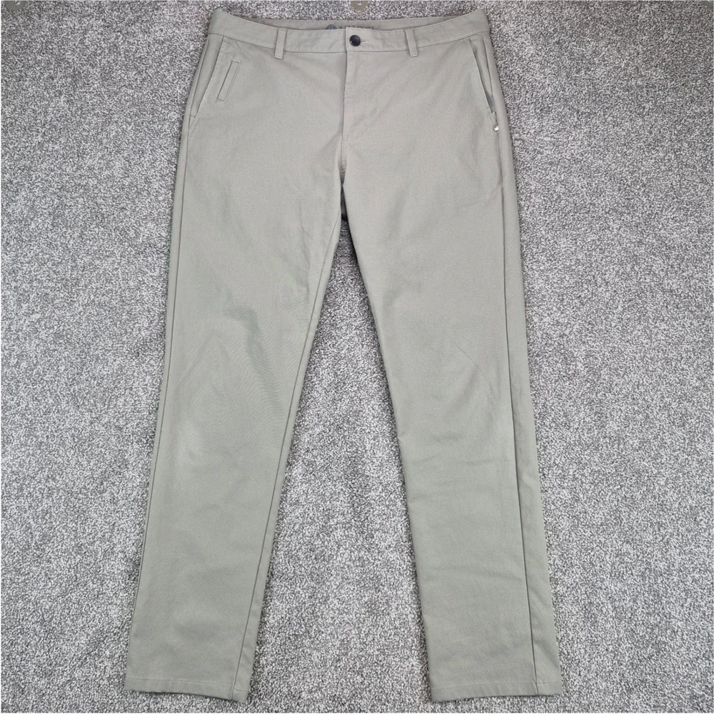 Vuori Cascade Tech Chino Pant Mens 34 Green Athletic Slim Fit V427